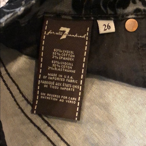 Black velvet textured jeans - Picture 2 of 3